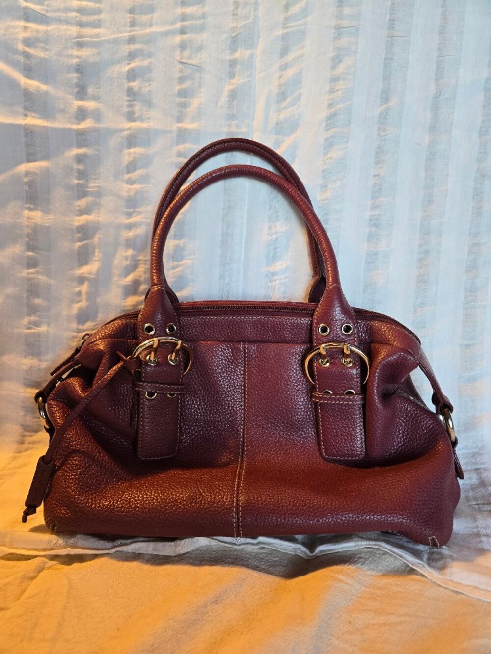 BANDOLINO eggplant coloured leather bag